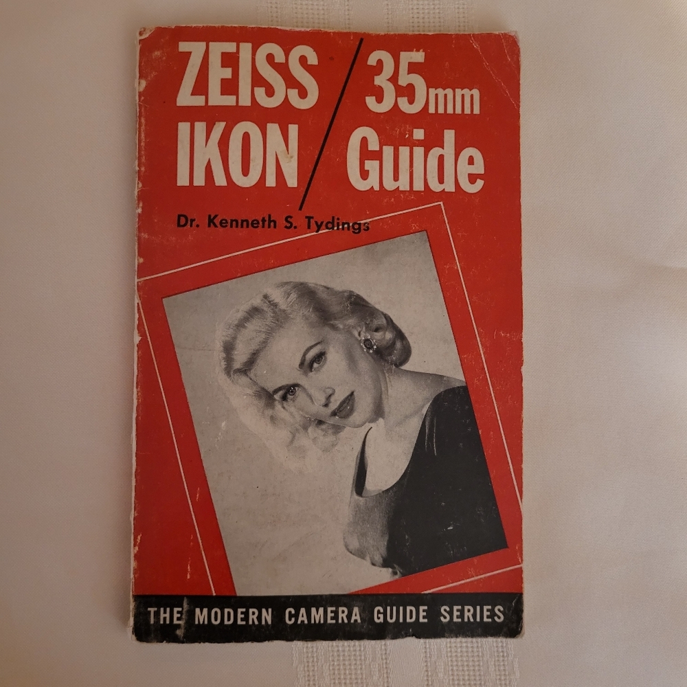 Zeiss Ikon 35mm Guide Book 1953/1959 by Dr. Kenneth S. Tydings/Chilton EUC